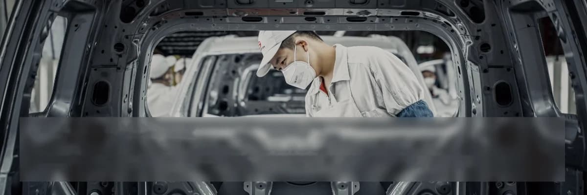 GAC production line worker