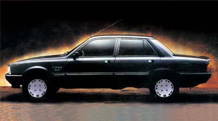 Guangzhou Peugeot 505 sedan